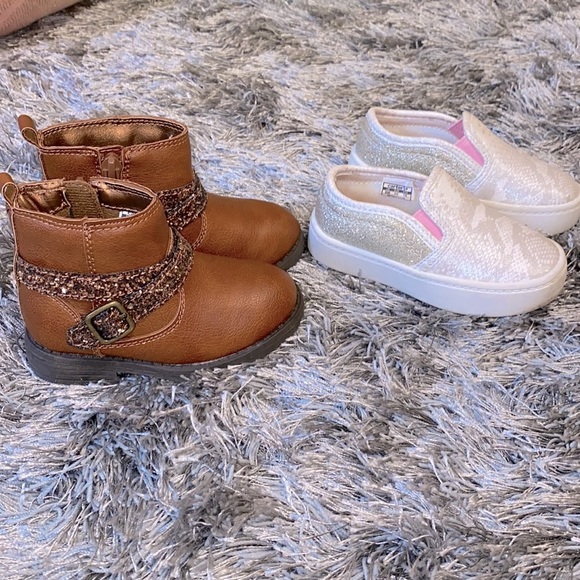 Carter’s Toddler Shoe Bundle - Picture 3 of 5